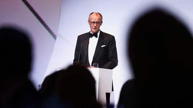 Мерц напомнил об исторической ответственности Германии в День народной скорби