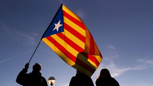 В Каталонии выступающая против независимости партия впервые выиграла выборы
