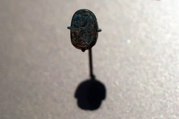 Пустынное стекло. Пустынное стекло.