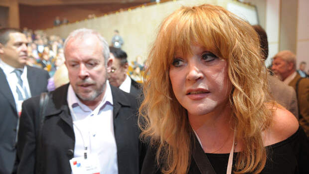 Матус: Пугачеву и Макаревича в Израиле финансирует экс-акционер ЮКОСа Невзлин