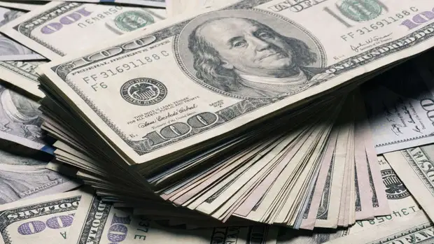 Центробанк возобновит возможность для банков продавать наличную валюту