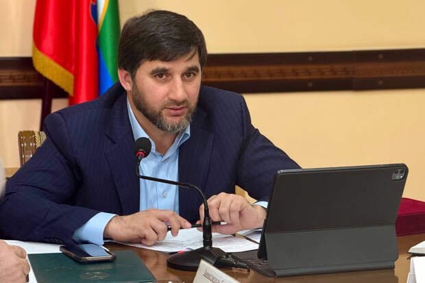 Спросите у Расула: главу Буйнакского района Дагестана Ханмурзаева арестовали