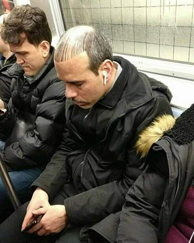 Странные причёски, с которыми явно что-то не так