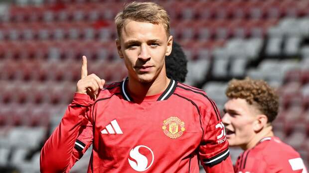 Хабиб сходил на топ-матч АПЛ с 17-летним дагестанцем из «Манчестер Юнайтед»