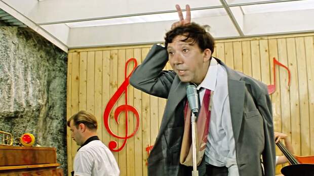 Тест по «Бриллиантовой руке»: говорил ли герой Никулина эти фразы в культовом фильме Гайдая?