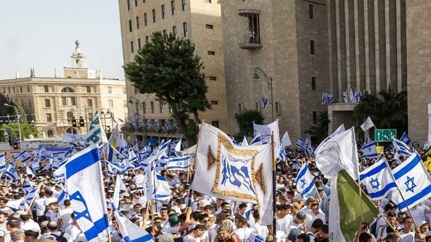 Президент Израиля провел переговоры по спровоцировавшей протесты судебной реформе
