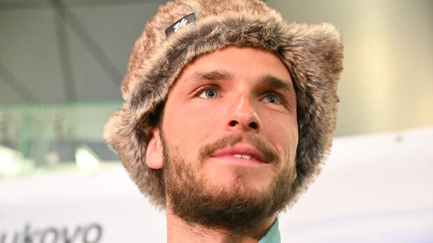 Серебряный призер Олимпиады-2026 Никита Филиппов вернулся в Москву