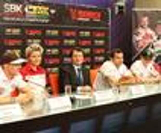 Команда Yakhnich Motorsport представила планы на гоночный сезон 2013
