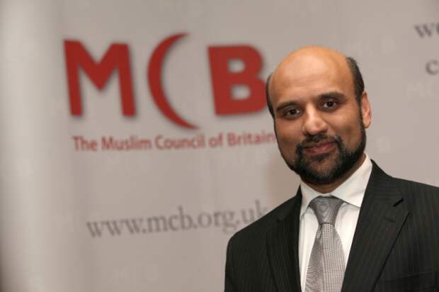 http://www.mcb.org.uk/leadershipdinner/images/Farooq_Murad.jpg