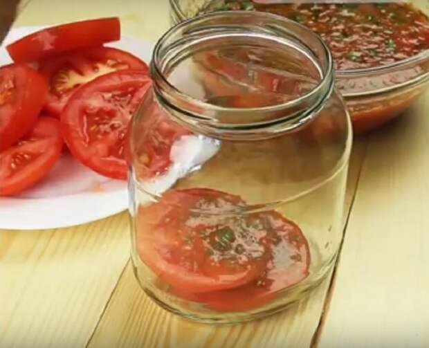 маринованные помидоры с чесноком