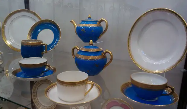Чем знаменита на весь мир фарфоровая империя семьи Кузнецовых: Дулевский фарфор