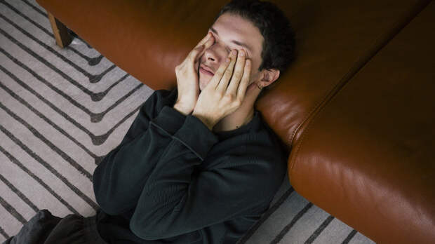 Врач Комаров рассказал, как побороть метеозависимость