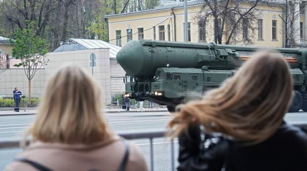 РИА: Россия начала ядерные учения в ответ на угрозы Запада