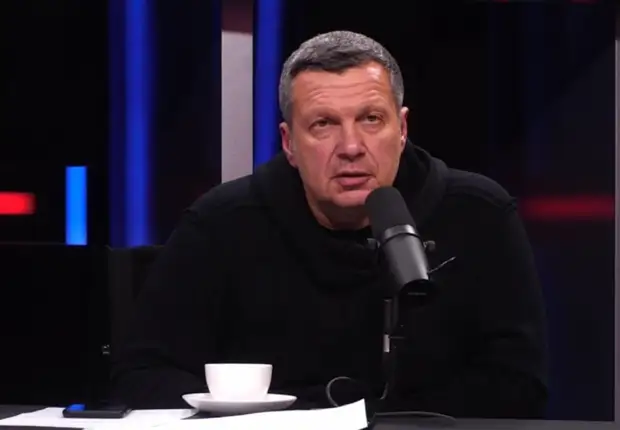 «Даже не посидел на дорожку»: Соловьев высказался об отъезде Чубайса из России