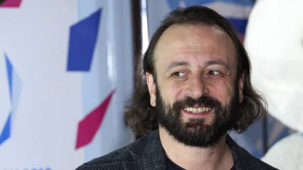 Авербух пожелал Коляде без оглядки идти вперед к новым победам