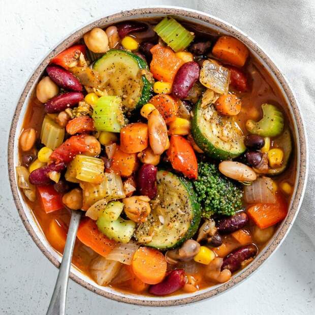 Овощное рагу. \ фото: foodsharingvegan.com.
