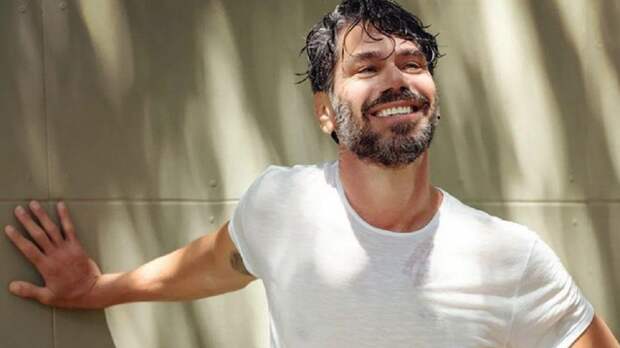 Выглядящий на 20 лет моложе 60-летний мужчина раскрыл свой секрет