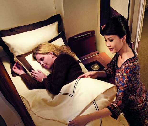 singapore-airlines-each-spacious-bed-abo