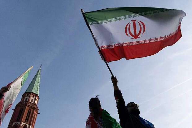 Axios: США и Иран обсуждают 45-дневное перемирие