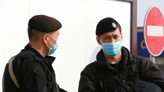 Силовики оттеснили основную часть митингующих с центральной площади в Алма-Ате