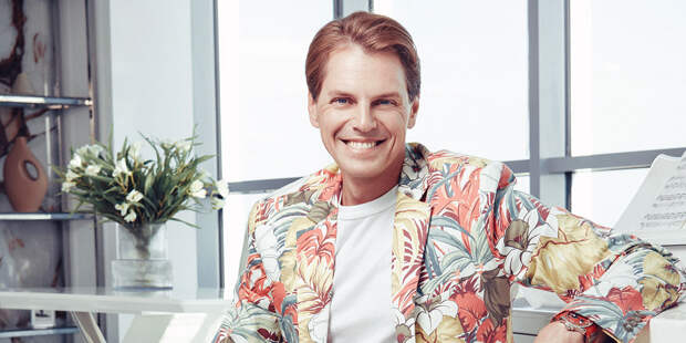 Интервью Ивана Ожогина — о мюзиклах, мечтах и сотрудничестве с оркестром Lumisfera