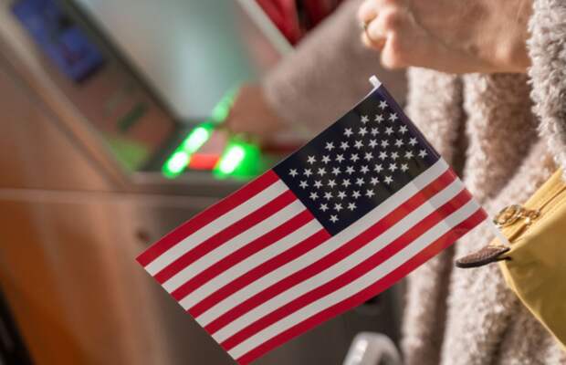 На бегство из США времени не останется: Эксперт заявил о наступлении «эры уничтожения»