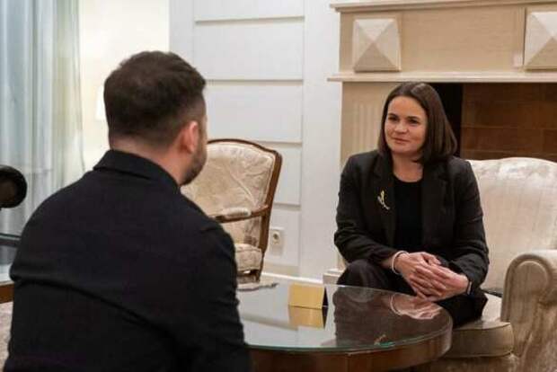 Зеленский вместе с Тихановской тайно строят козни против Лукашенко