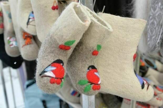 Мороз и снегопады возродили интерес россиян к валенкам