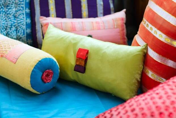 Декоративные подушки, декоративные подушки своими руками, декоративная подушка валик