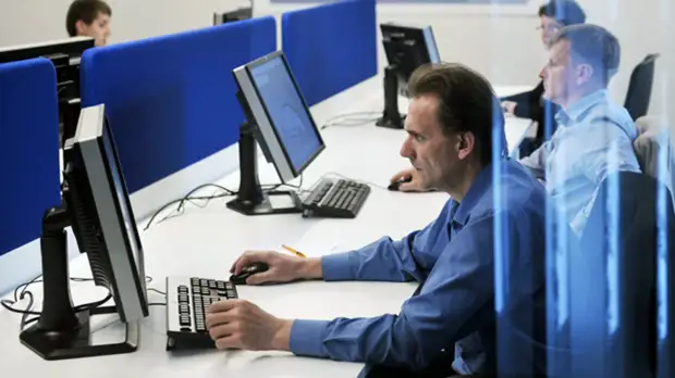 Специалист назвала наилучшее время для просьбы о повышении зарплаты