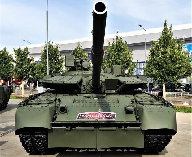 Модернизированный танк Т-80БВМ