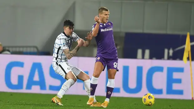 Источник: «Фиорентина» продаст Кокорина в Россию до закрытия трансферного окна