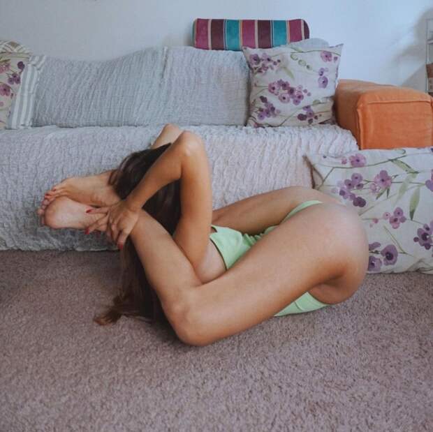 Красивые и гибкие девушки