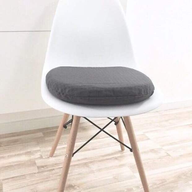 Круглая сидушка на стильный стул, фото из интернета