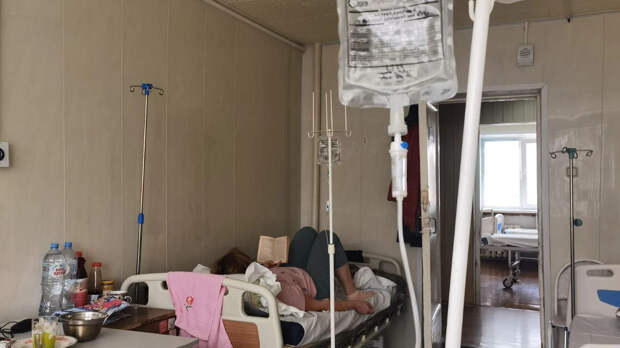 Онколог Григорьев: Алкоголь и геморрой грозят раком толстой кишки