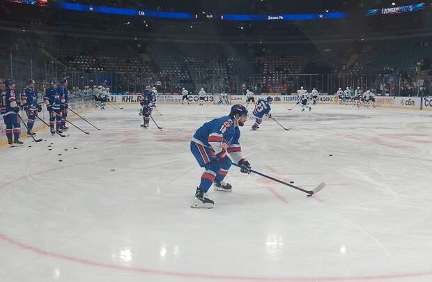 Канадский защитник СКА Филлипс оценил жизнь в России