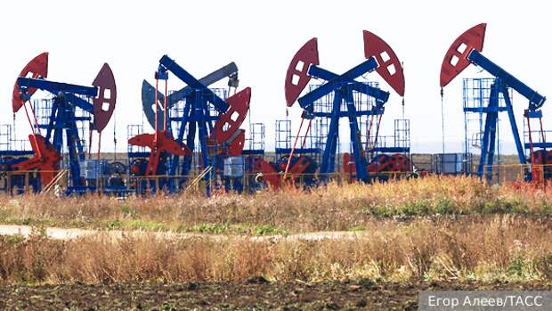 «Большая семерка» выступила с обращением к России в связи с дефицитом нефти в мире.