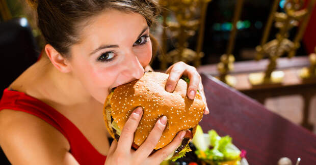 Намеренное нарушение диеты: как худеют обманщицы