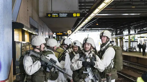 Соединение с севером: как Швеция и Финляндия втягиваются в орбиту влияния НАТО