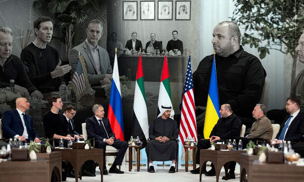 Еврокомандование США заявило о восстановлении канала связи с военными России после встречи в ОАЭ