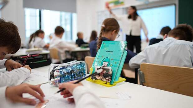 Россия и Казахстан подписали меморандум об открытии совместных школ