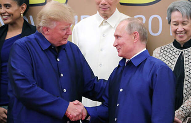 Президент США Дональд Трамп и президент РФ Владимир Путин