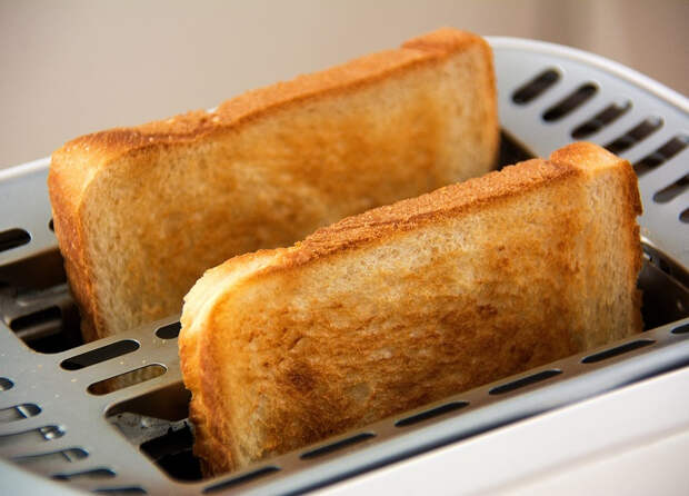 Выбираем надежный тостер: на какие опции обратить внимание при покупке