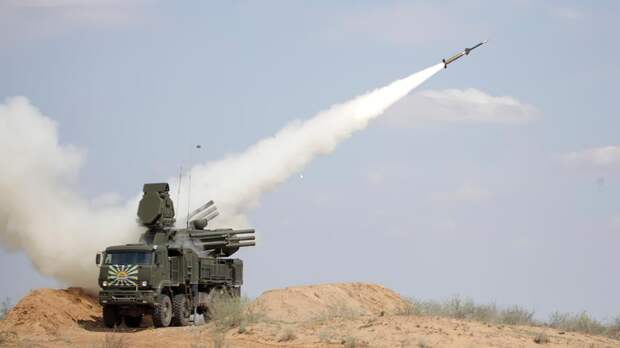 Силы ПВО сбили четыре управляемые авиационные бомбы JDAM и 141 украинский беспилотник