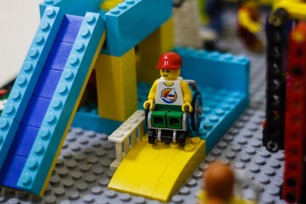 LEGO