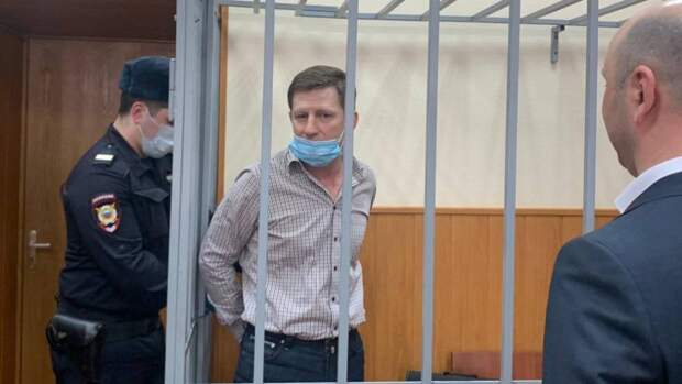 Экс-губернатора Фургала обвинили в 10 эпизодах преступлений с ущербом на 3,8 млрд рублей