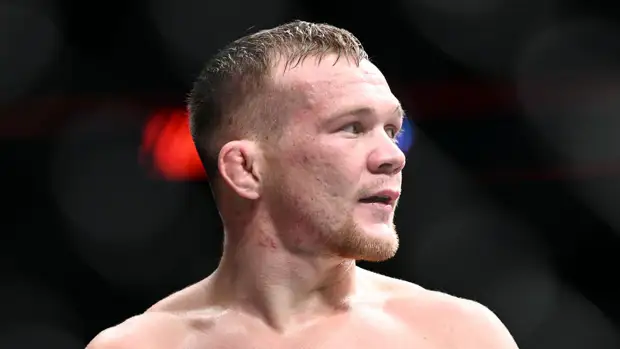 Боец Гордеев назвал сильные стороны Стерлинга перед боем с Петром Яном