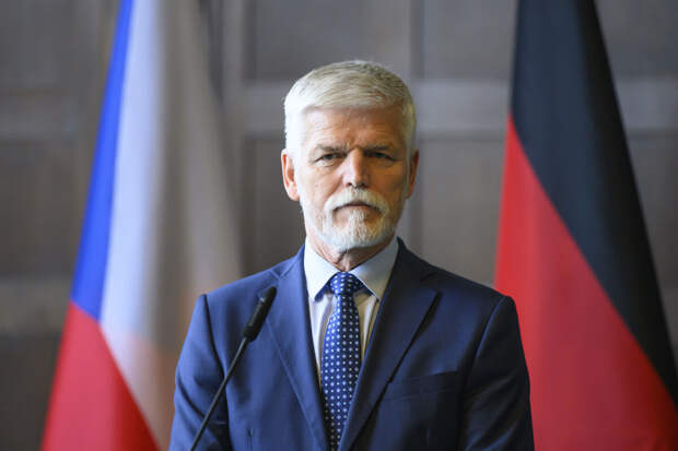 Президент Чехии Петр Павел назвал конференцию по Украине первым шагом к миру