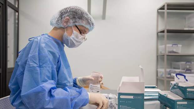 Врач Поздняков рассказал о превращении COVID-19 в обычную респираторную инфекцию