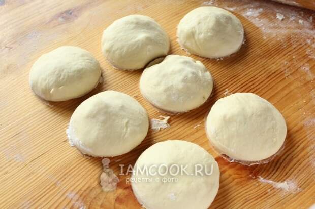 Сделать круглые пирожки